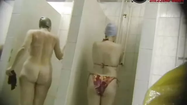 اسکارلت ، فیلم سوپر با زن چاق ترسو