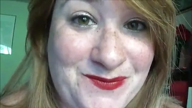 اولین فیلم سکسی سوپر زن بار milf لزبین می شود
