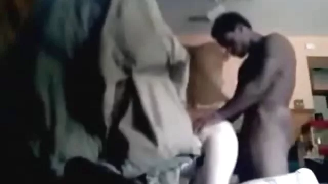 آنا را از در حمام فیلم سوپر سکسی زن ومرد جاسوسی کنید