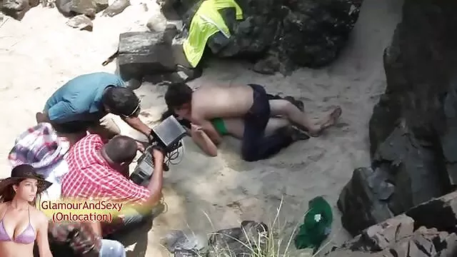 لزبین ، لعنتی ، تدوین فیلم سوپر مرد با زن نوک سینه ها.